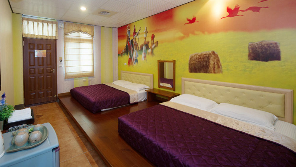 Bed and Breakfast Family Pottery Heng-ch'un Exterior foto